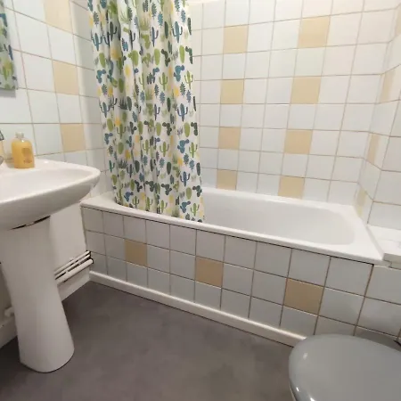 Joli T2 Proche Du Centre Et Des Remparts Apartamento